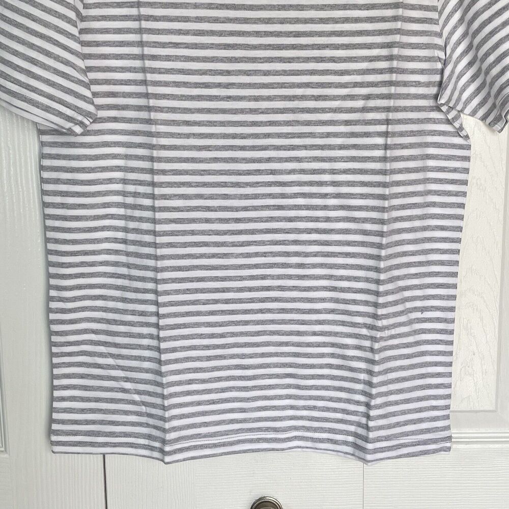 New Men T Shirt XS Stripes Crewneck Tee Gray Short Sleeve - Picture 7 of 9